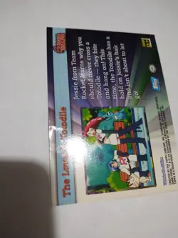The Lovable Totodile Snap01 Topps Johto Series 1 2001 Pokemon Card - Image 4
