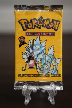 21.00g Pokemon TCG Base Set 2 Booster Pack 2000 Gyarados Art WOTC Vintage Sealed - Image 2