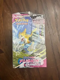 Pokemon TCG Sword & Shield: Fusion Strike Booster Box - Factory Sealed - Image 4