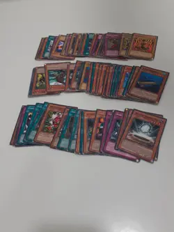 Konami Yu-Gi-Oh approximately 300 cards with play mats Lot 2 - Image 3