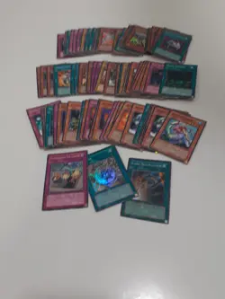 Konami Yu-Gi-Oh approximately 300 cards with play mats Lot 2 - Image 5