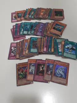 Konami Yu-Gi-Oh approximately 300 cards with play mats Lot 3 - Image 5