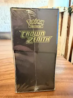 Crown Zenith Elite Trainer Box ETB SW&SH - minor tear. Pokemon TCG - Image 5