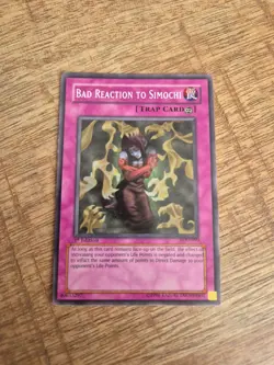 Yu-Gi-Oh! LOD-093 1st EDITION - Bad Reaction to Simochi - Image 1