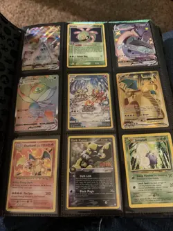 Pokemon Lot Binder Good Cards - Image 1