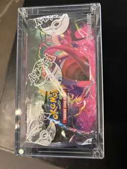 Pokemon TCG Sword & Shield - Fusion Strike Booster Box, Brand New/Factory Sealed - Image 5