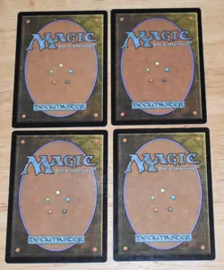 MTG 4x Artifact Equipment SKULLCLAMP - Image 2