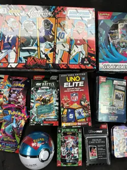 New Sealed Huge Card Lot Pokemon Football Every Pictured Included. Card Binders. - Image 3