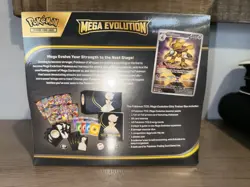 Pokemon Mega Evolutions Elite Trainer Box Gardevoir Art Brand New ETB - Image 3