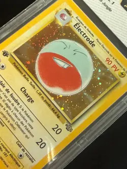 Carte Pokemon ELECTRODE - HOLO edition 1 Jungle Wizards FR - 2/64 PCA9 - Image 2