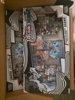 Pokemon Unova Heavy Hitters Premium Collection Black Bolt & White Flare - Image 1