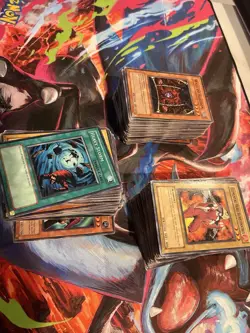 Vintage Yu-Gi-Oh! common card a lot Monsters And Spells ~ 300 Cards - Image 2