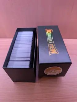 Roughly 540 Cards - Pokemon Bulk Lot in ETB - Image 1