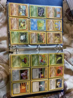 200+ a Vintage Pokemon Cards - Base Set, Jungle, Fossil - Image 3