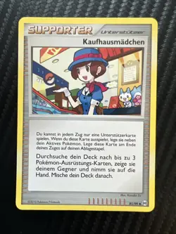 Pokemon TCG Trainer Unterstutzer Kaufhausmadchen 85/99 Department Store Girl - Image 1