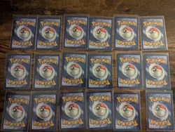 Lot Of 18 1st Edition Fossil Pokemon Cards Lot 20 - Image 2