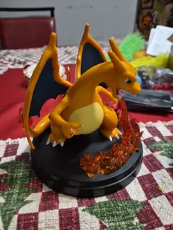 Charizard ex Super Premium Collection Box Card Display Pokemon TCG - FIGURE ONLY - Image 4