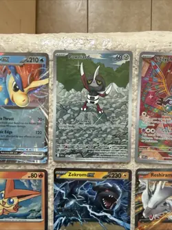 Pokemon Scarlet and Violet Black Bolt White Flare 8 Card Lot NM/M - Image 3