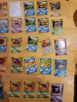 Lot Of 56 Foreign Language Pokemon Cards Fossil 6 Rares. S22 - Image 5