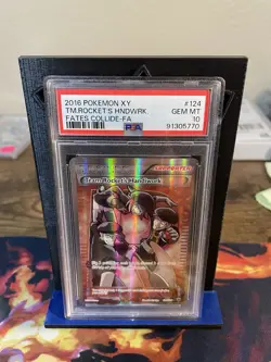 Pokemon PSA 10 Team Rocket’s Handiwork Full-Art 124/124 Fates Collide - Image 1