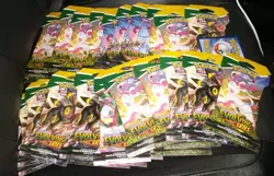 Pokemon TCG: Sword & Shield - Evolving Skies Sleeved Booster Packs - 30 Packs - Image 1