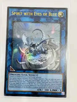 Yu-Gi-Oh TCG Spirit with Eyes of Blue 1st Edition Ultra Rare SDWD-EN033 NM - Image 1