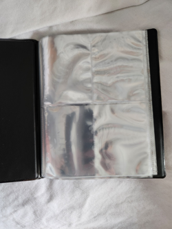 Pokemon Binder 4-Pocket Portfolio Snorlax Munchlax Holds 40 Cards - Image 4