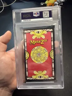 Metazoo Seance x eBay - THE MAGICIAN LOVELAND FROGMAN Tarot Card PSA 9 - Image 2