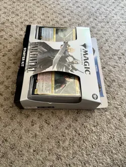 Magic: The Gathering Final Fantasy Starter Kit 2 Decks, 120 Cards - Image 2