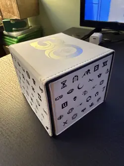 30th Anniversary ALCOVE Edge Deck Box for MTG Cards - Image 1