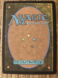 Roaming Throne The Lost Caverns of Ixalan Regular - Image 2