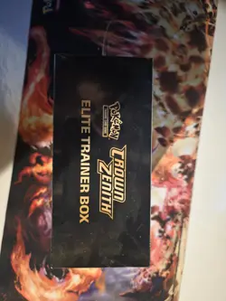 Pokemon TCG: Crown Zenith Elite Trainer Box - 10 Packs 820650851476 - Image 5