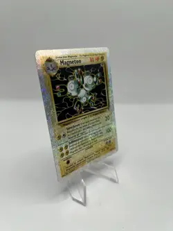 Pokemon TCG Magneton 28/110 Legendary Collection 2002 Reverse Holo - NM - Image 3