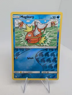 Magikarp 15/68 Reverse Holo Common Hidden Fates Sun & Moon Pokemon Card LP - Image 1