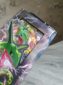 Pokemon TCG Rayquaza V Battle Deck Brand New Sealed Rare Free UK Delivery - Image 4