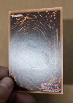 YGO Blue-Eyes White Dragon Ultimate Rare Unlim OTS Tournament Pack 28 OP28-EN001 - Image 3