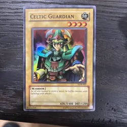 1996 Yugioh Super Rare Holo Celtic Guardian #LOB-007 NM - Image 1