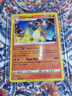 Pokemon Card Charizard 025/185 Vivid Voltage Non Holo Rare NM - Image 1