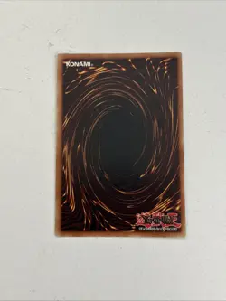 Yu-Gi-Oh HOLO Toon Dark Magician Girl JUMP-EN010 Limited Edition Ultra Rare - Image 2