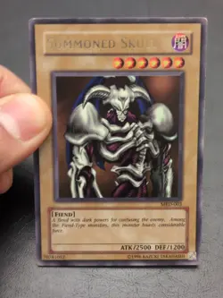 Yu-Gi-Oh! ULTRA RARE CARD SUMMONED SKULL MRD-003 1996 VINTAGE PRINT MP - Image 3