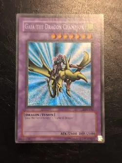Yu-Gi-OH! SECRET RARE GAIA THE DRAGON CHAMPION LOB-125 1996 VINTAGE PRINT NM/VLP - Image 1