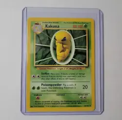 Kakuna Base Set 33/102 Uncommon Pokemon Card Unlimited 1999 NM - Image 1