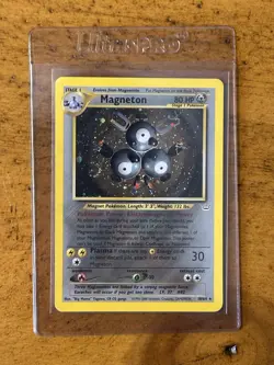 2001 Pokemon Magneton Neo Revelation Holo #10/64 Swirl RARE TCG WOTC VINTAGE - Image 1