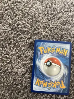 Radiant Eevee☢ very good condition Pokemon card - Image 2