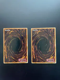 Yugioh Jerry Beans Man YSDS-EN007 + CRV-EN004 Mixed Editions Common Damaged X2 - Image 2