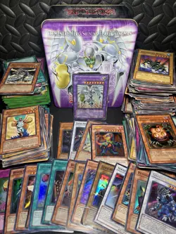 | Yugioh Elemental Hero Shining CT03 Tin Lot + Foils, Rares, Commons NM-HP | - Image 1