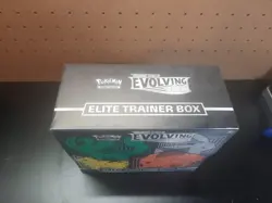 POKEMON TCG SWORD & SHIELD EVOLVING SKIES ELITE TRAINER BOX FACTORY SEALED - Image 3