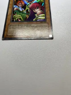 Yu-Gi-Oh! Harpie Lady Sisters Super Rare Unlimited MRD-009 HP DAMAGED - Image 2