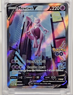 Pokemon Go Mewtwo v 2022 Alternate Full Art Holo Card 072/078 - Image 1