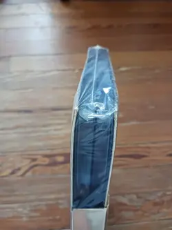 Yu-Gi-Oh Cards - MASTER COLLECTION SET VOLUME 1 (gold binder, 6 packs & 6 holos) - Image 3